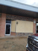 Commercial Retail Space / Storefront / Office Space Available 4 Rent