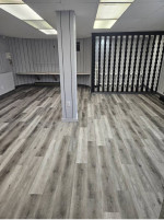 942 N Main St