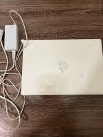 Macbook 13 inch Early 2008 Fully Working Logic Pro Installed