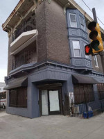 NEWLY RENOVATED COMMERCIAL SPACE VERY CONVENIENT LOCATION