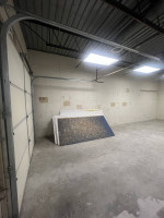 1,720 SF Shop/Flex Space on Peters Creek [Listing by owner]