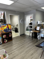 2,825 sf Retail Space for rent on Peters Creek [Listing by owner]
