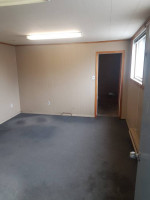 GREAT STOREFRONT OFFICE FOR RENT!  -N