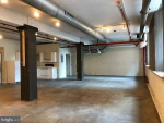 Commercial Storefront - Heavy Foot Traffic