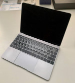 Macbook laptop