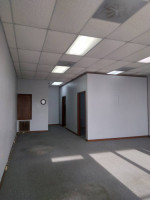 Office or retailer commercial