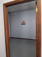 Office or retailer commercial