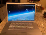 Macbook Pro 2009 15" screen- for Parts ?