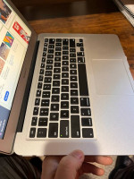 MacBook Air 2017 13inch 128 Gb with accessories