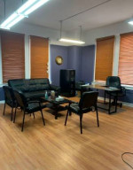 PRIME RIDGEWOOD 1200 SF OFFICE + PARKING