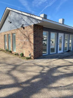 Salon Ready/Office Space For Lease