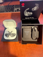 2010 15.4" MacBook Pro (A1286) w/ Beats Fit Pro