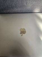 Selling the Macbook Pro