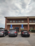 $1,500 / 1800ft2 - Business space For Lease