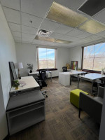 Get Offices That Grow With You.  No Long-Term Lease.