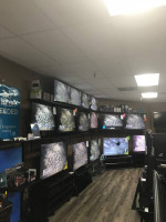 Cyber Week - HDTVs, MacBooks, iPads & More!