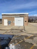 Approximately 1736 S/F Heated Shop Space with Drains For Lease