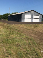 Heated Work Shop/Pole Building For Rent
