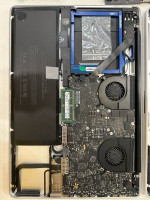 (2x) MacBook Pro 17 Inch 2011 (A1297) for Spare Parts