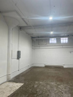 Commercial Space with plumbing!