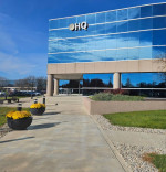 Looking for an office short term? We offer flexible terms!