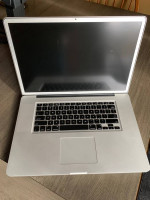17-inch MacBook Pro (for parts)