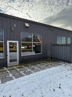 Beautiful and Modern Office/Warehouse Space