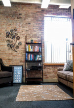 Psychotherapist Office Space In Lakeview Beautiful Fully Furnished