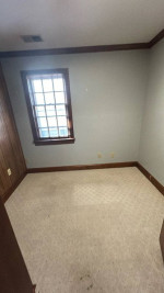 EYELASH STUDIO OR MASSAGE THERAPIST OFFICE