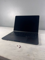 MacBook Air M2 (Great Deal)
