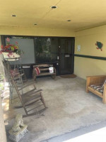 Beautiful front lobby office