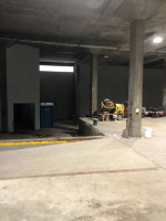 For Sale/Lease - Newly Renovated 2 Story warehouse, 6 LD, 1 D - Wow