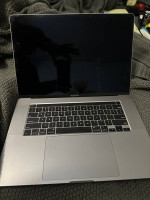 MacBook Pro i7 16gb ram
