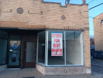 STORE/OFFICE FOR RENT.