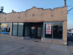 STORE/OFFICE FOR RENT.