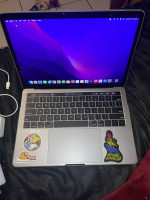 Macbook pro touch bar