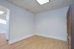 SI MLS # 200984-1749 VICTORY BLVD OFFICES