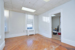 SI MLS # 200984-1749 VICTORY BLVD OFFICES