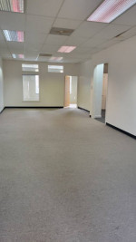 Top Floor Office By Kendall SQ With PKG & Central AIR!
