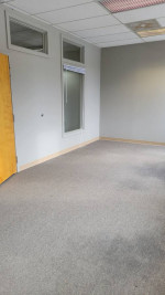 Top Floor Office By Kendall SQ With PKG & Central AIR!