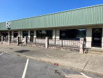 Former Vapor Kings - 2,550 SF Retail Space