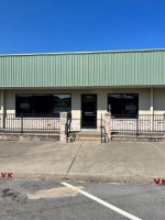 Former Vapor Kings - 2,550 SF Retail Space