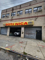 4,000 SF Warehouse / Retail / Wholesale - Hi Ceilings Drive-In