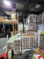 4,000 SF Warehouse / Retail / Wholesale - Hi Ceilings Drive-In