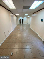 Beauty Salon / Retail Space