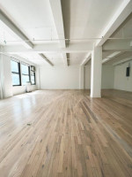Office Gem: Elevator Presence, Sunlit Space, Customizable Options