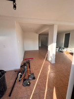 Pizza Shop / Coffee Shop / Restaurant / Retail Space For Rent