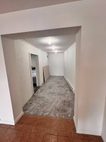 Pizza Shop / Coffee Shop / Restaurant / Retail Space For Rent