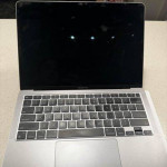 MacBook Air 13-inch (2020)