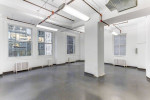 Office Space in Manhattan Near Subways - Ideal for Your Business!